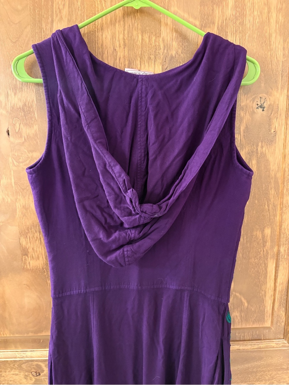 Holy Clothing Purple Tauriel Overdress with Green Vine Embroidery - Picture 5 of 5